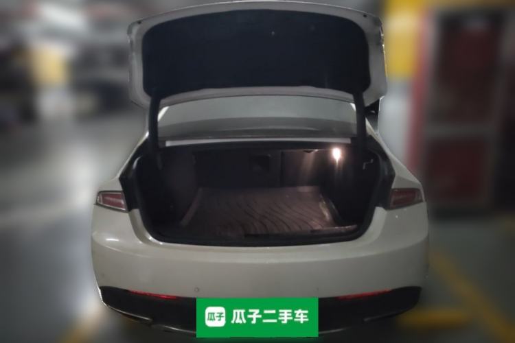 Used Lincoln MKZ 2017 2.0T Zunyue Edition Trunk
