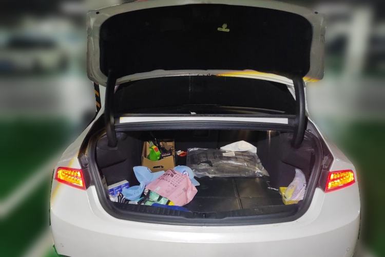 Used Lincoln MKZ 2017 2.0T Luxury Edition Trunk