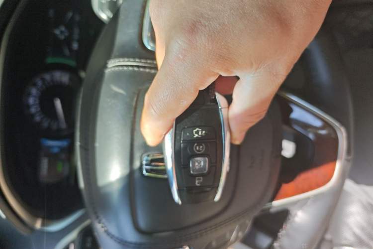 Used Lincoln MKZ 2017 2.0H Hybrid Luxury Edition Vehicle Key