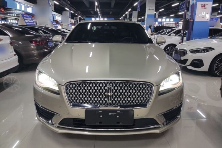 Used Lincoln MKZ 2017 2.0T Luxury Edition Front