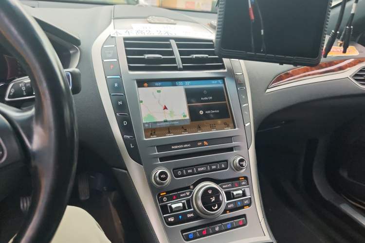 Used Lincoln MKZ 2018 2.0T Prestige Edition Audio And AC Panel