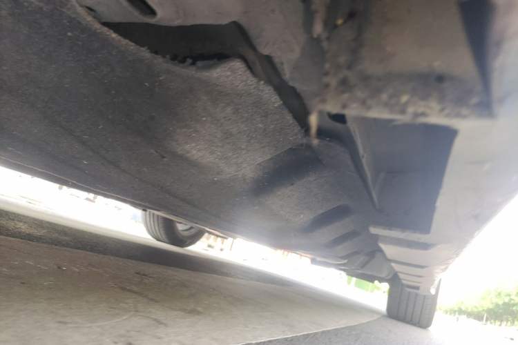 Used Lincoln MKZ 2018 2.0T Premium Edition Chassis Front Left