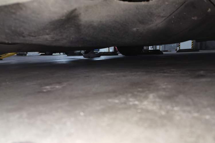 Used Lincoln MKZ 2018 2.0T Luxury Edition Chassis Front Left