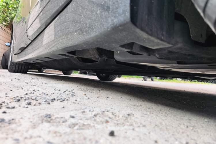 Used Lincoln MKZ 2018 2.0T Premium Edition Chassis Rear Left