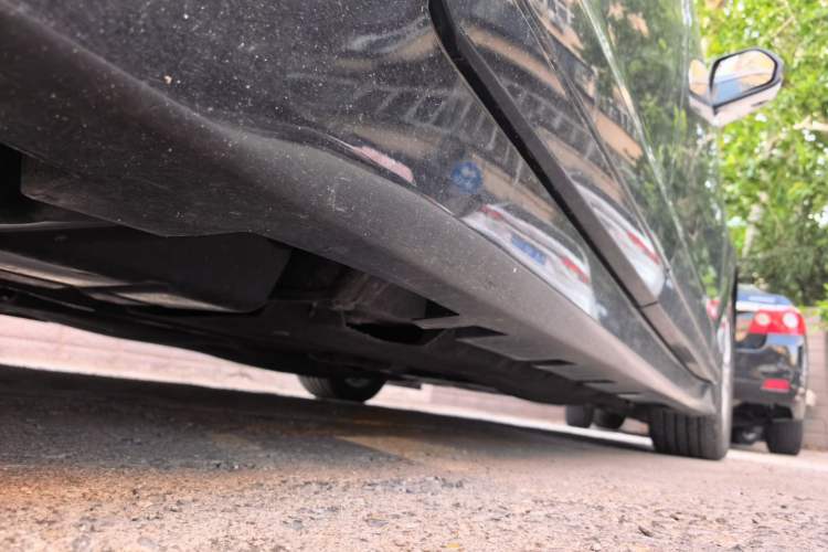 Used Lincoln MKZ 2018 2.0T Premium Edition Chassis Rear Right