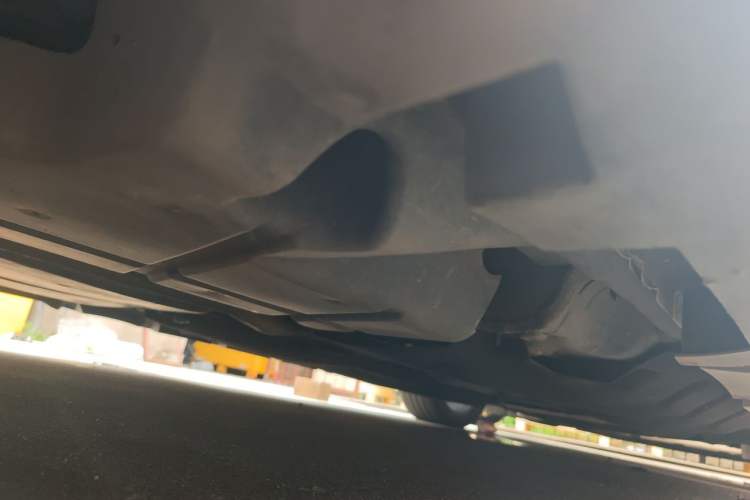 Used Lincoln MKZ 2018 2.0T Prestige Edition Chassis Rear Right