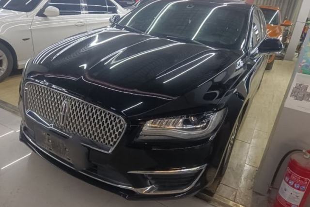 Used Lincoln MKZ 2018 2.0T Premium Edition