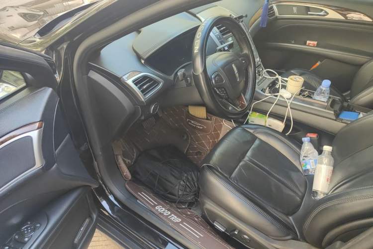 Used Lincoln MKZ 2018 2.0T Luxury Edition Driver Seat