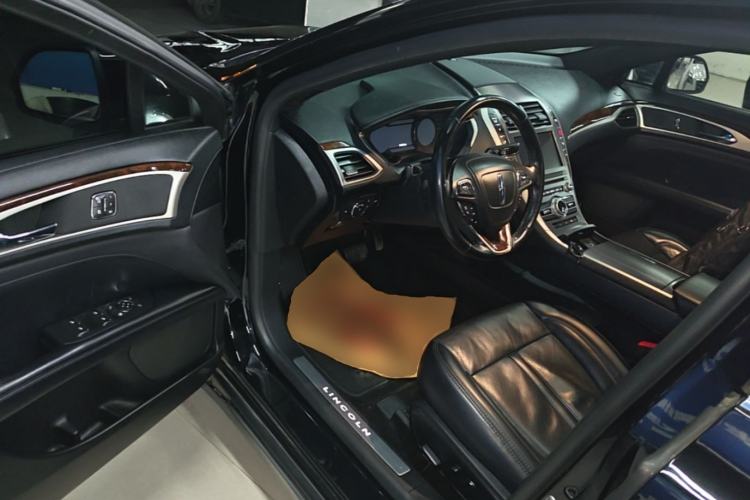 Used Lincoln MKZ 2018 2.0T Luxury Edition Driver Seat