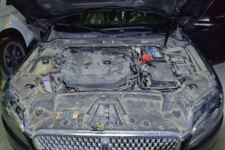 Used Lincoln MKZ 2018 2.0T Premium Edition Engine Bay