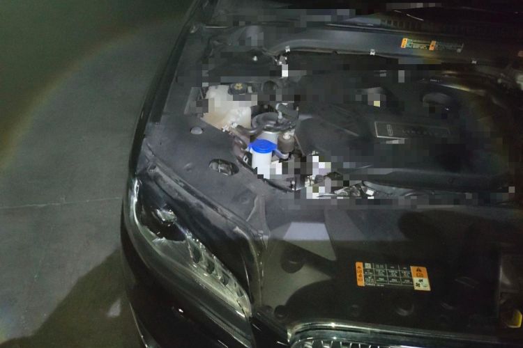 Used Lincoln MKZ 2018 2.0T Premium Edition Engine Bay Right