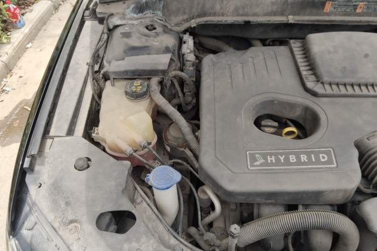 Used Lincoln MKZ 2018 2.0H Hybrid Luxury Edition Engine Bay Right