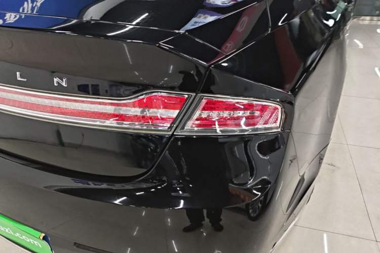 Used Lincoln MKZ 2018 2.0T Luxury Edition Exterior 3