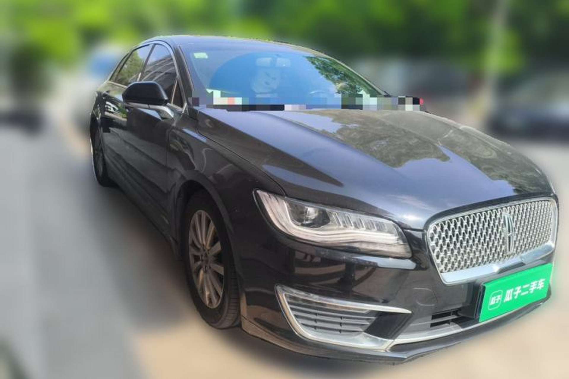 Used Lincoln MKZ 2018 2.0T Premium Edition Front Right 45 Deg