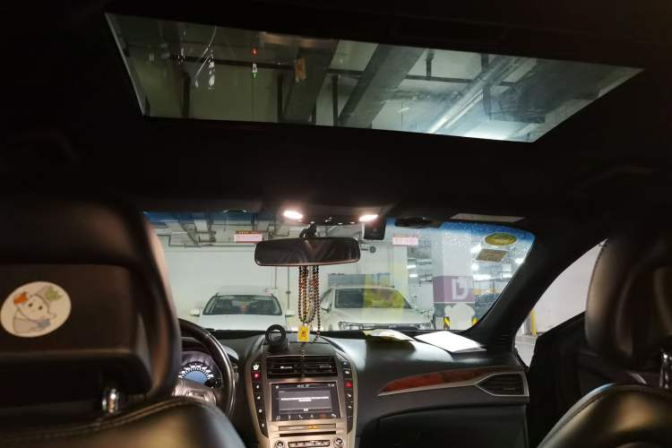 Used Lincoln MKZ 2018 2.0T Luxury Edition Headliner