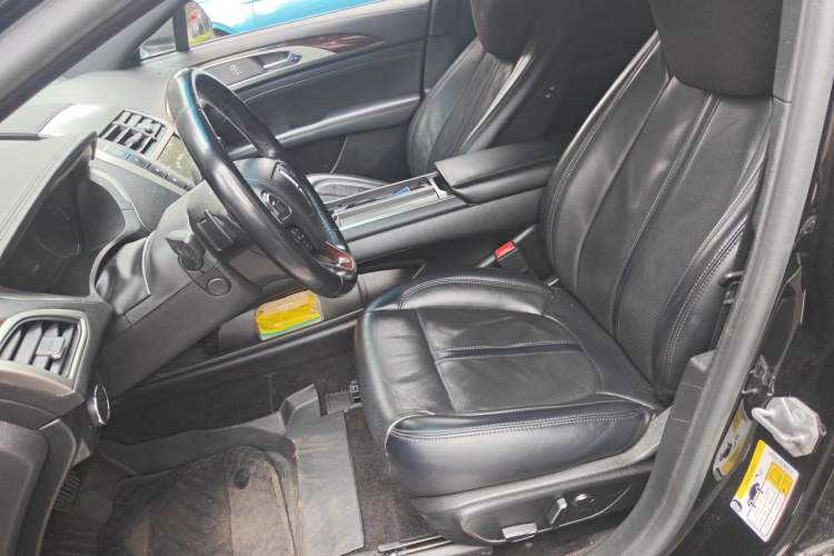 Used Lincoln MKZ 2018 2.0T Luxury Edition Left Front Seat
