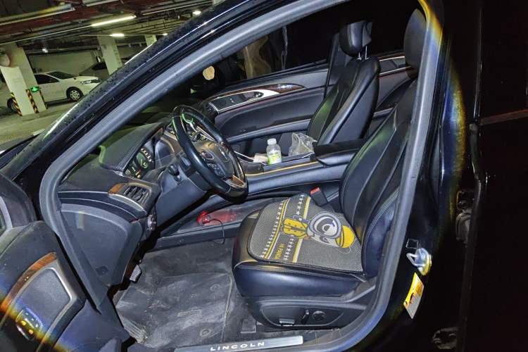 Used Lincoln MKZ 2018 2.0T Premium Edition Left Front Seat