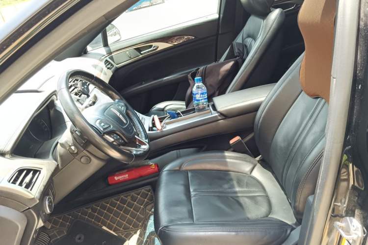 Used Lincoln MKZ 2018 2.0T Luxury Edition Left Front Seat
