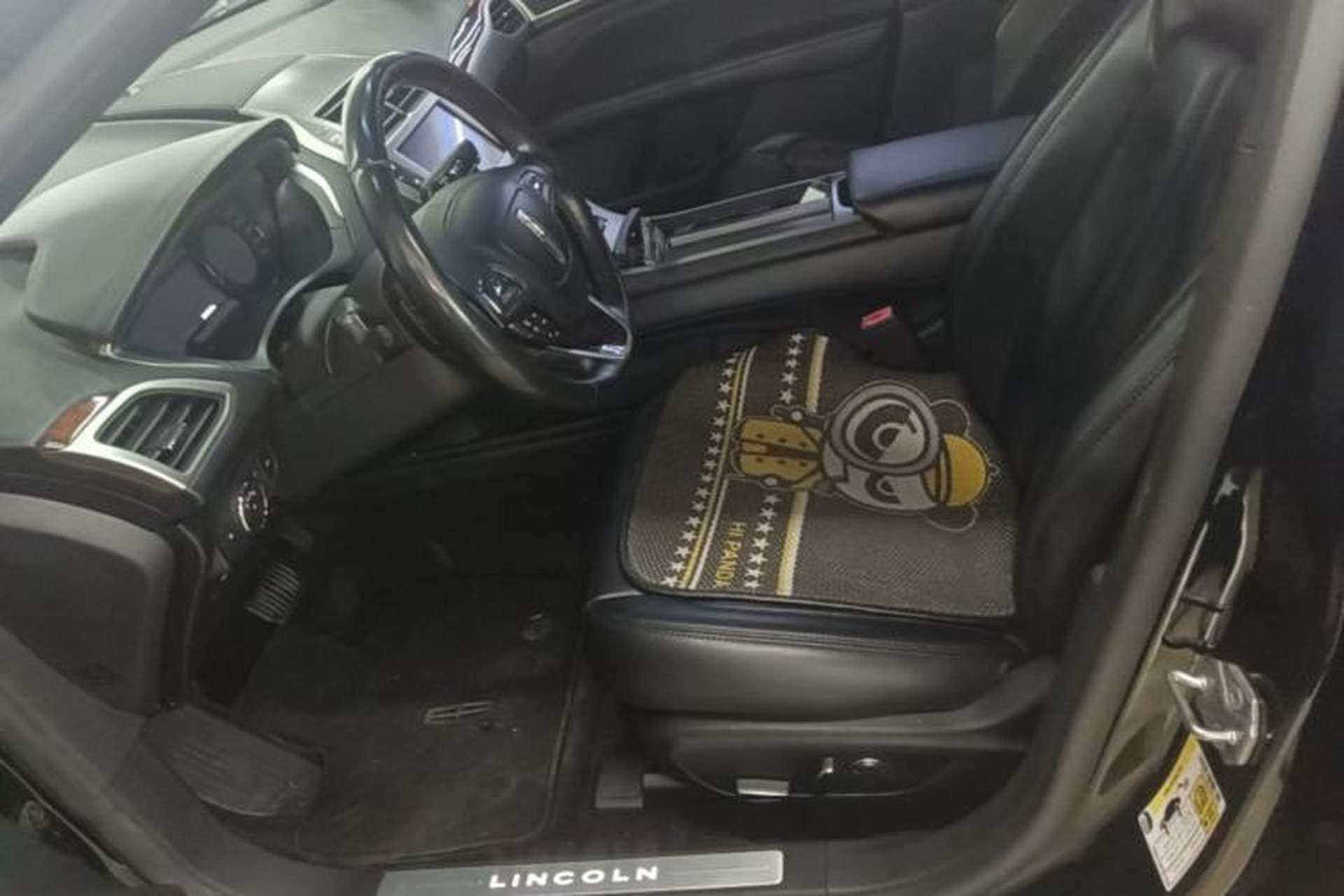 Used Lincoln MKZ 2018 2.0T Premium Edition Left Front Seat