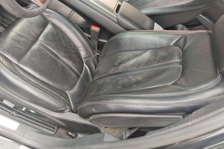 Used Lincoln MKZ 2018 2.0H Hybrid Luxury Edition Left Front Seat