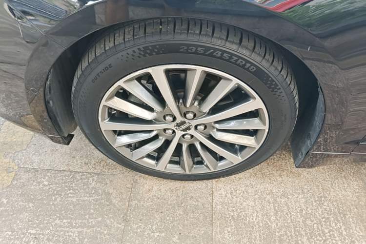 Used Lincoln MKZ 2018 2.0T Luxury Edition Left Front Wheel Hub