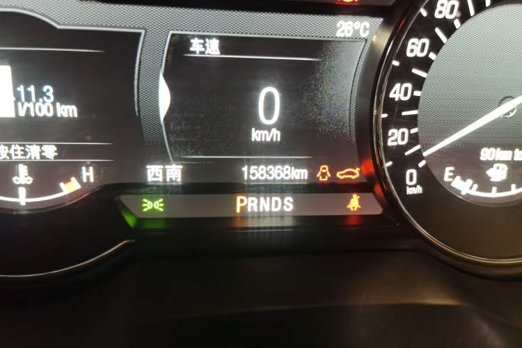 Used Lincoln MKZ 2018 2.0T Luxury Edition Odometer Close Up
