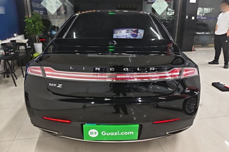 Used Lincoln MKZ 2018 2.0T Luxury Edition Rear