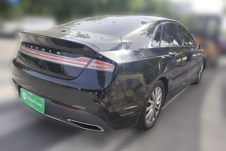 Used Lincoln MKZ 2018 2.0T Premium Edition Rear Right 45 Deg