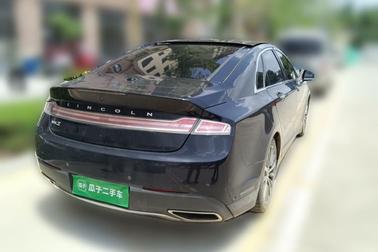 Used Lincoln MKZ 2018 2.0T Luxury Edition Rear Right 45 Deg