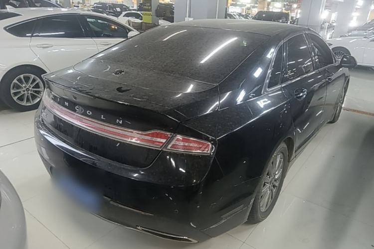 Used Lincoln MKZ 2018 2.0T Premium Edition Rear Right 45 Deg