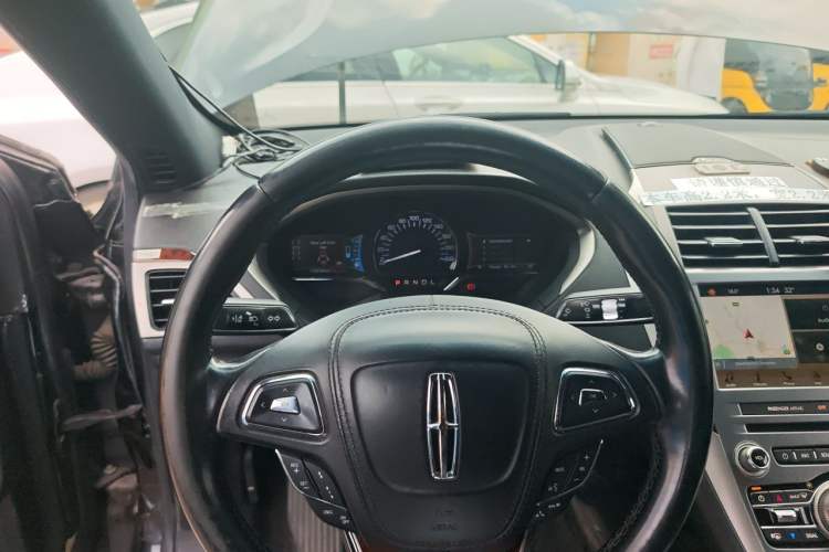 Used Lincoln MKZ 2018 2.0T Prestige Edition Steering Wheel