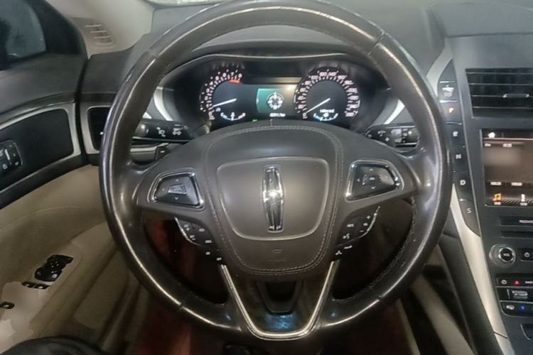 Used Lincoln MKZ 2018 2.0T Premium Edition Steering Wheel