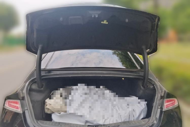 Used Lincoln MKZ 2018 2.0H Hybrid Luxury Edition Trunk