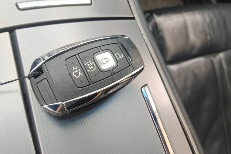 Used Lincoln MKZ 2018 2.0H Hybrid Luxury Edition Vehicle Key