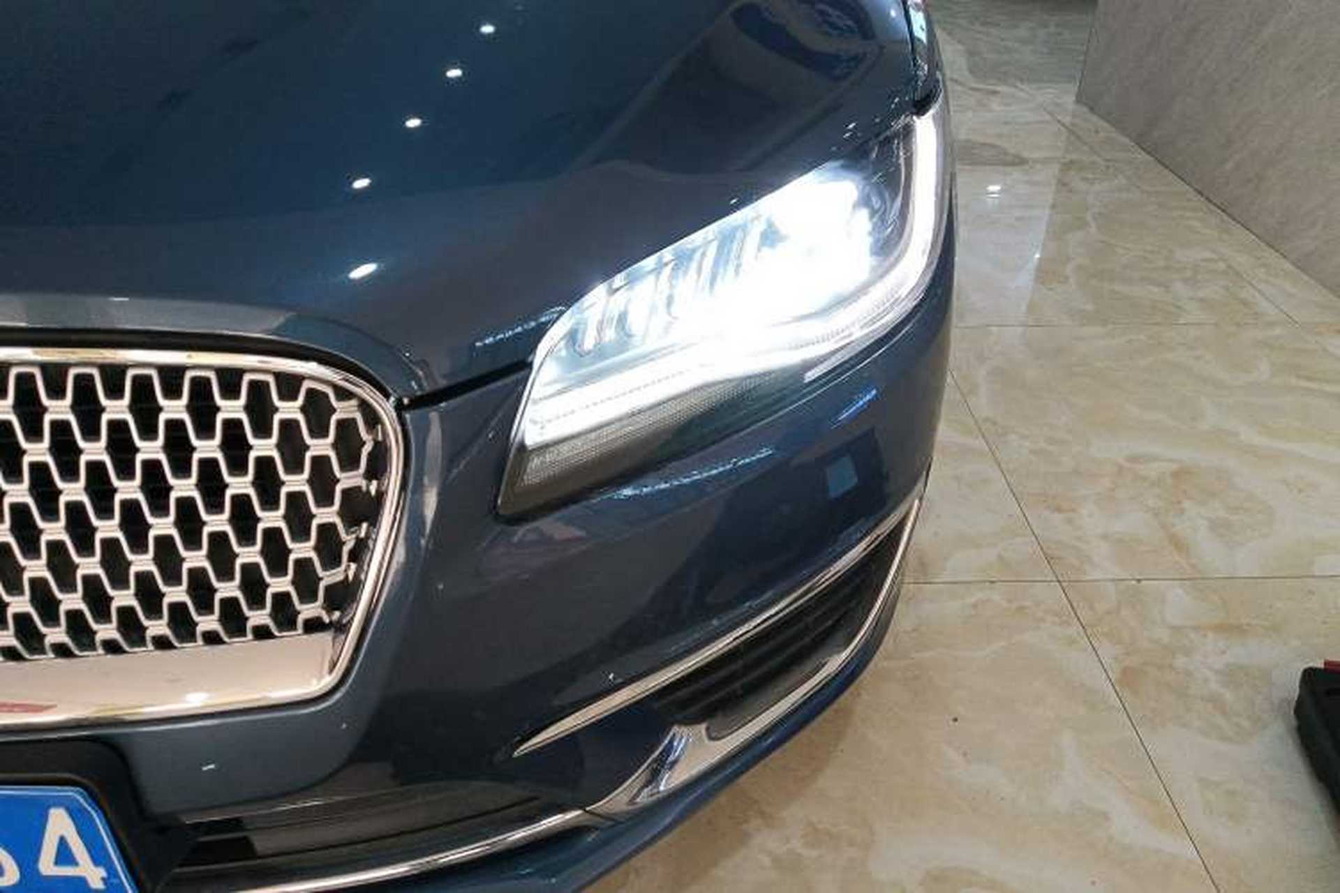Used Lincoln MKZ 2018 2.0T Premium Edition Left Front Headlight