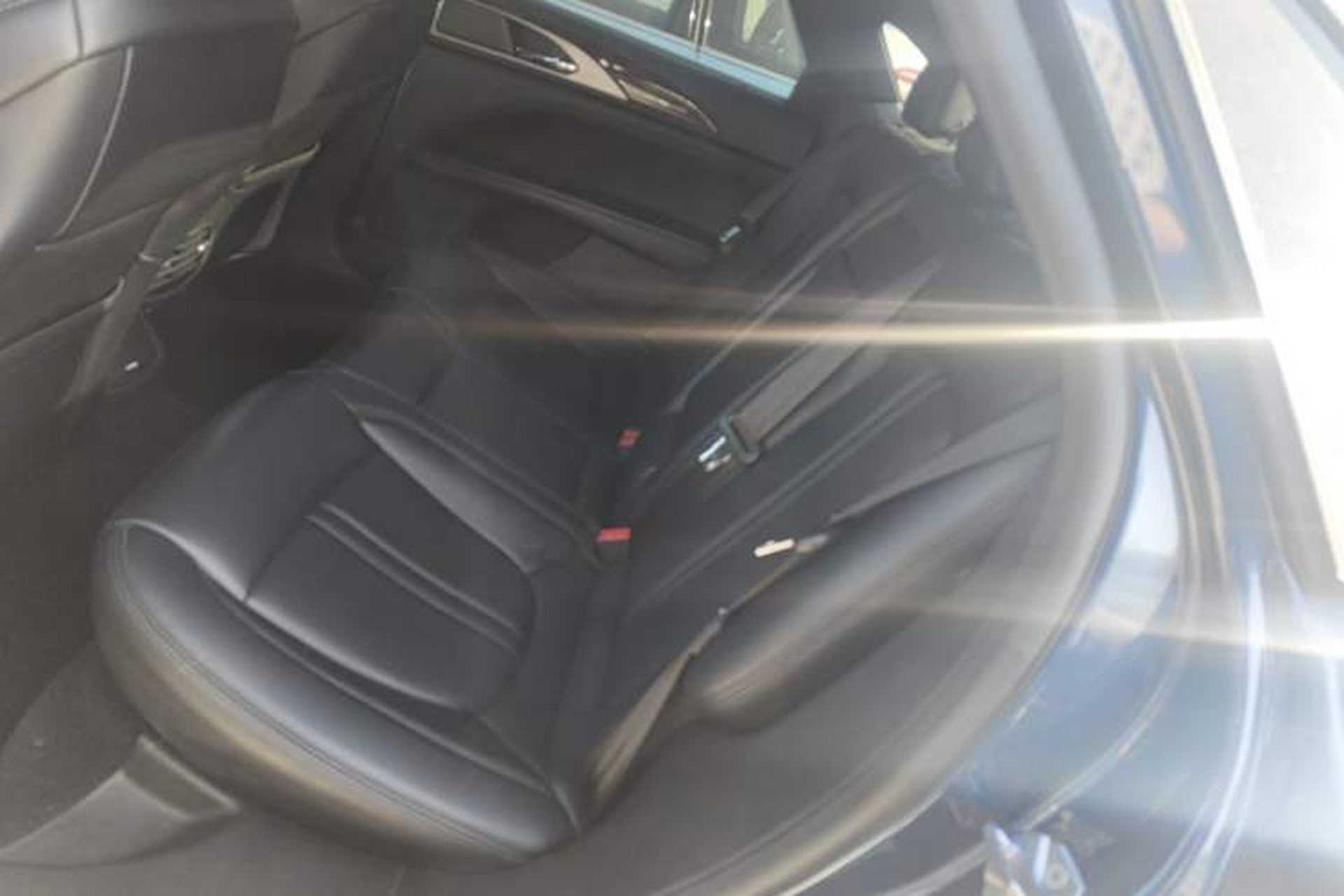 Used Lincoln MKZ 2018 2.0T Premium Edition Left Rear Seat