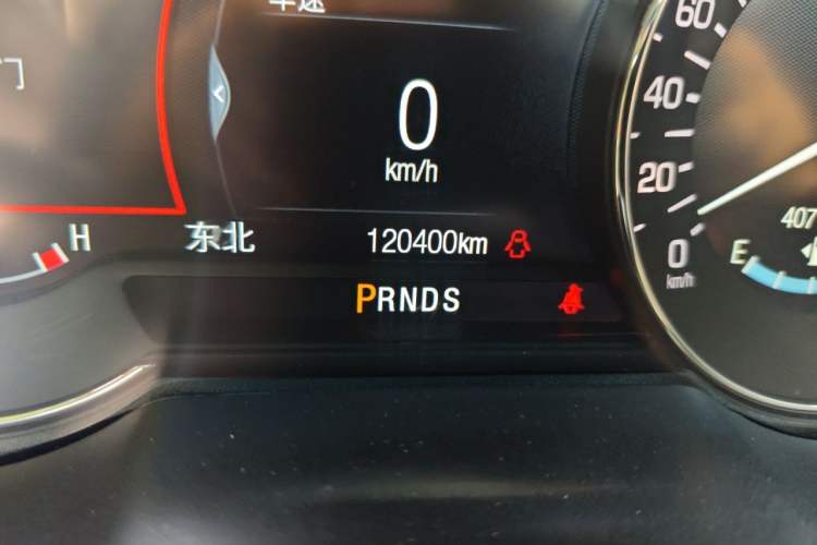Used Lincoln MKZ 2018 2.0T Premium Edition Odometer Close Up