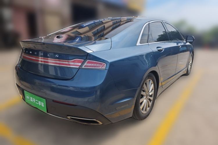 Used Lincoln MKZ 2018 2.0T Premium Edition Rear Right 45 Deg
