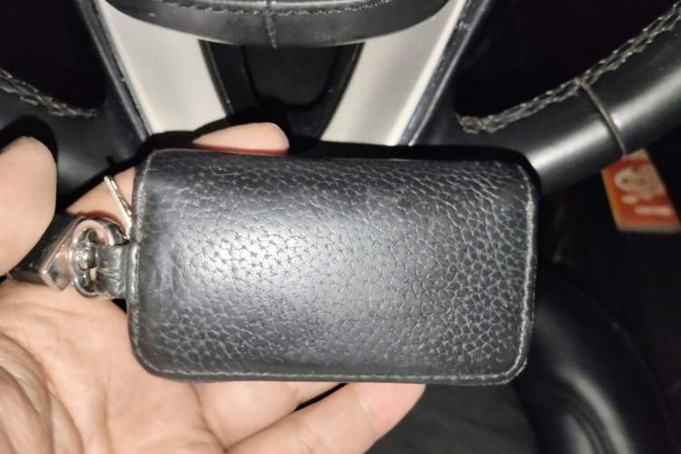 Used Lincoln MKZ 2018 2.0T Premium Edition Vehicle Key