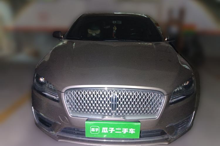 Used Lincoln MKZ 2018 2.0T Premium Edition Front