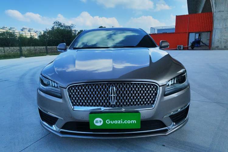 Used Lincoln MKZ 2018 2.0T Luxury Edition Front