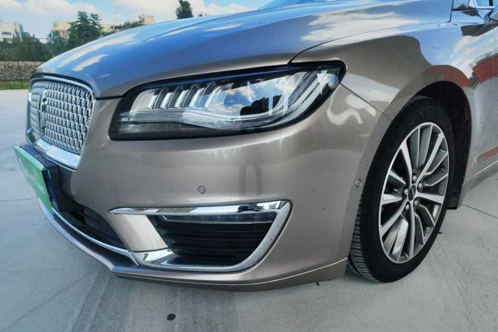 Used Lincoln MKZ 2018 2.0T Luxury Edition Left Front Headlight