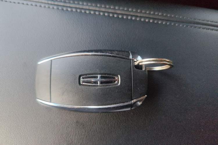 Used Lincoln MKZ 2018 2.0T Luxury Edition Vehicle Key
