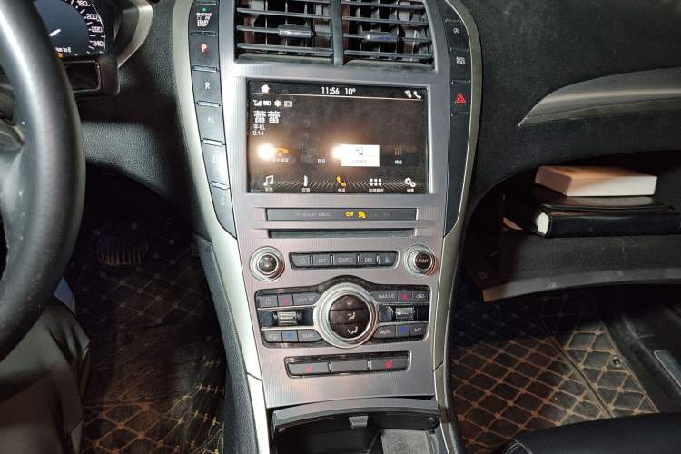 Used Lincoln MKZ 2018 2.0T Zunyue Edition Audio And AC Panel