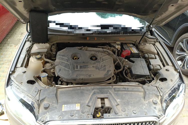 Used Lincoln MKZ 2018 2.0T Premium Edition Engine Bay