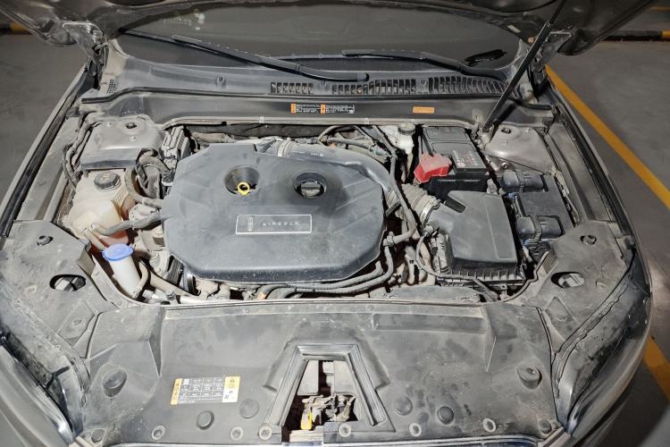 Used Lincoln MKZ 2018 2.0T Zunyue Edition Engine Bay