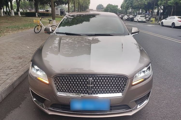 Used Lincoln MKZ 2018 2.0T Luxury Edition Front