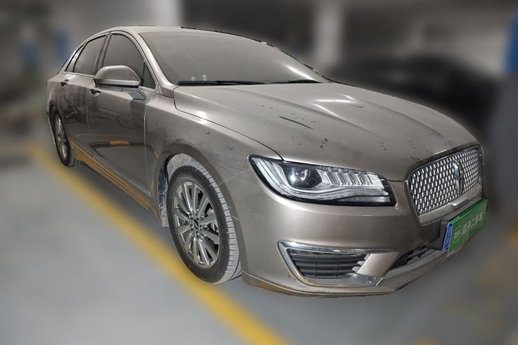 Used Lincoln MKZ 2018 2.0T Zunyue Edition Front Right 45 Deg