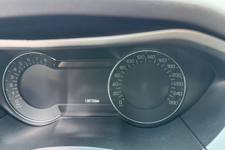 Used Lincoln MKZ 2018 2.0T Luxury Edition Odometer Close Up