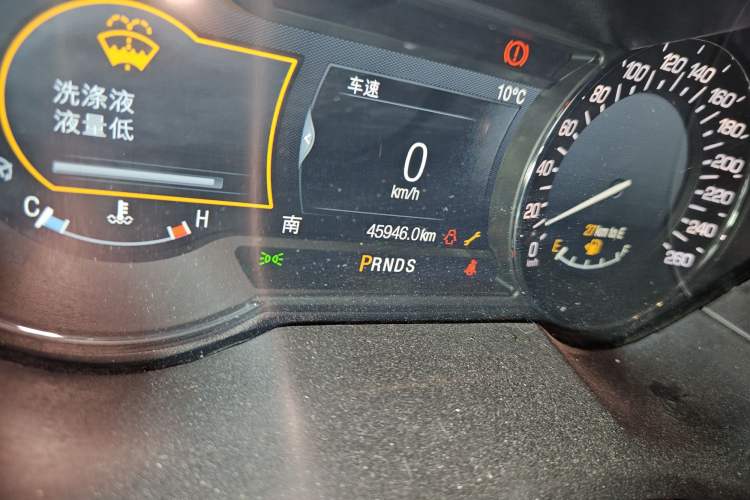 Used Lincoln MKZ 2018 2.0T Zunyue Edition Odometer Close Up